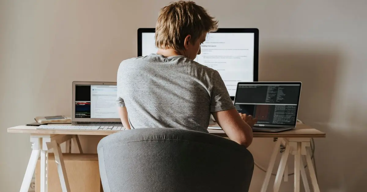 Comment Utiliser l'IA pour Améliorer Votre Productivité