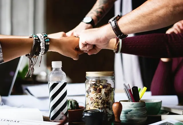 Guide Pratique : Comment Utiliser l'IA pour Améliorer Votre Efficacité