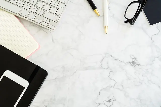 Guide Ultime : Comment Utiliser l'IA pour Gagner en Efficacité